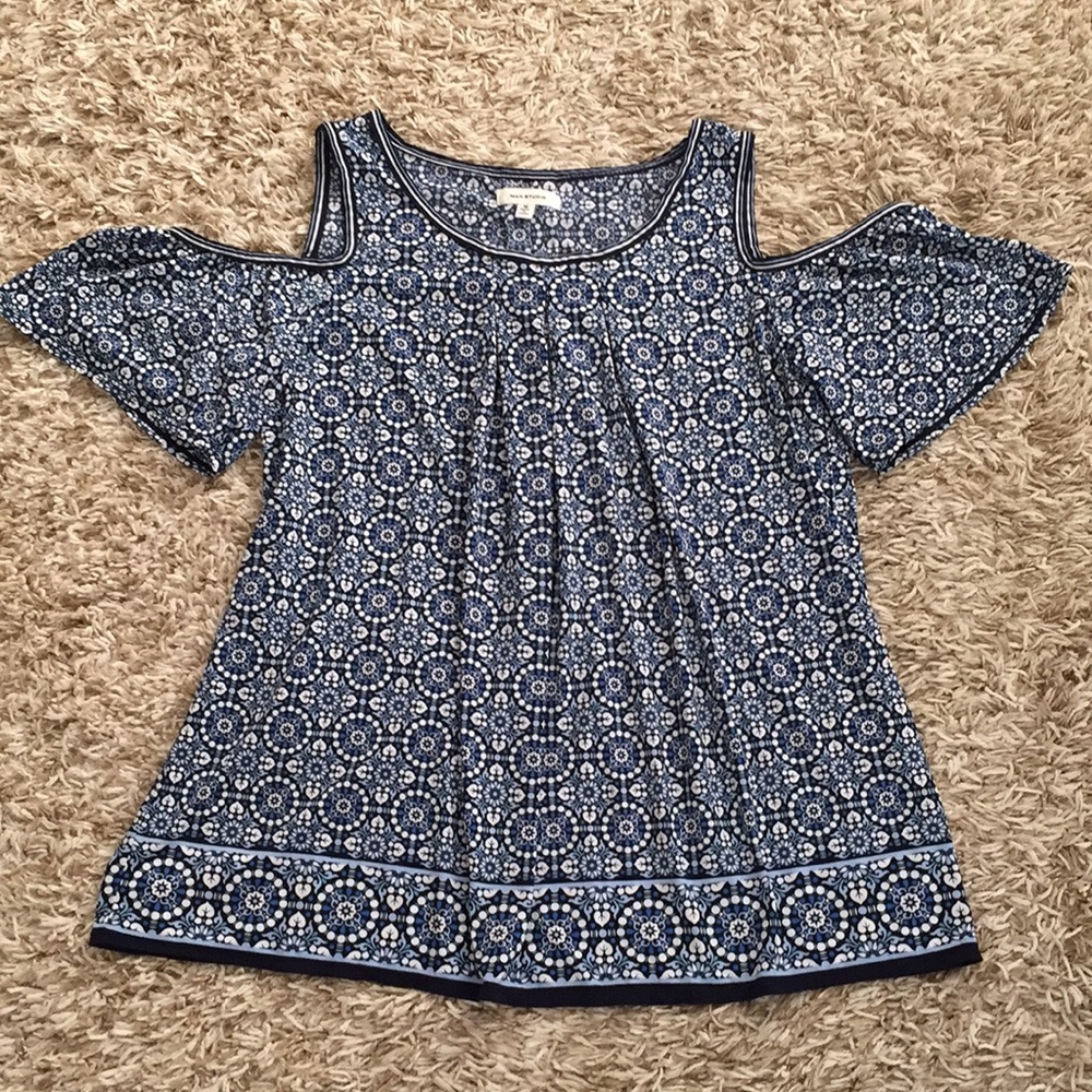 Max Studio Cold Shoulder Blouse Medium